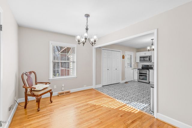 407 N Ninth Street, Mebane, NC 27302