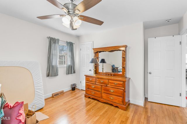 407 N Ninth Street, Mebane, NC 27302