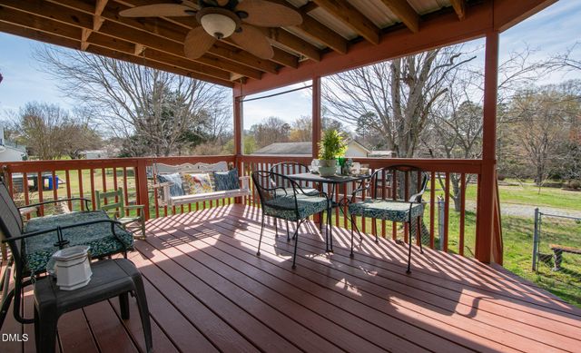 407 N Ninth Street, Mebane, NC 27302