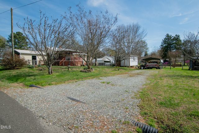 407 N Ninth Street, Mebane, NC 27302