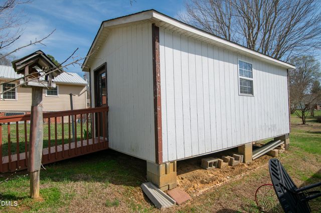 407 N Ninth Street, Mebane, NC 27302