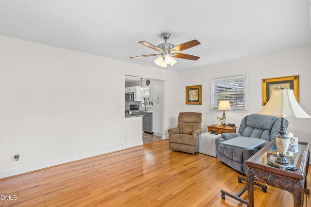 407 N Ninth Street, Mebane, NC 27302