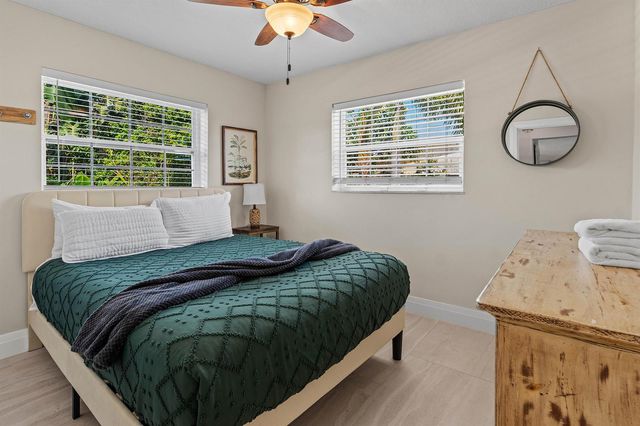 968 Laurel Road, North Palm Beach, FL 33408