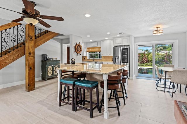 968 Laurel Road, North Palm Beach, FL 33408