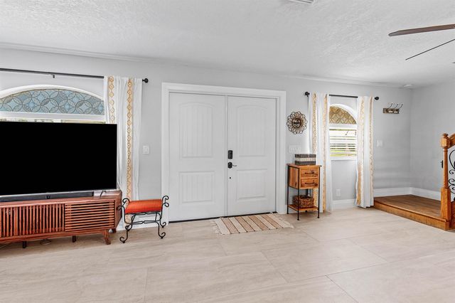 968 Laurel Road, North Palm Beach, FL 33408