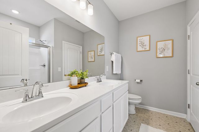 1418 Blackstone St, Murfreesboro, TN 37129