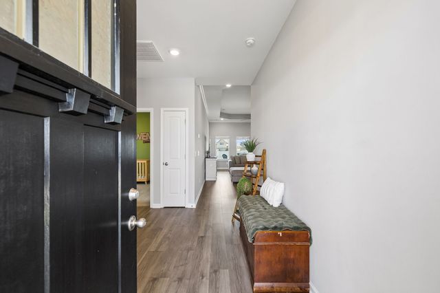 1418 Blackstone St, Murfreesboro, TN 37129