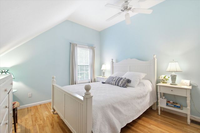 4 Memory Lane, Loudon, NH 03307