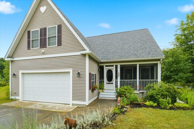 4 Memory Lane, Loudon, NH 03307