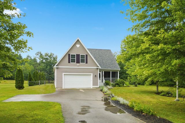 4 Memory Lane, Loudon, NH 03307