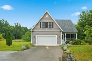 4 Memory Lane, Loudon, NH 03307