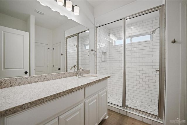 8306 N 34th Lane, Mcallen, TX 78504