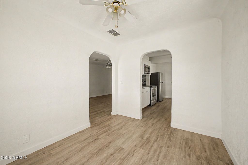 Image 25 of property listing at 912 E 2nd Street, Casa Grande, AZ 85122