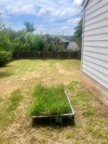 426 Sailmaster ST, Lakeway, TX 78734