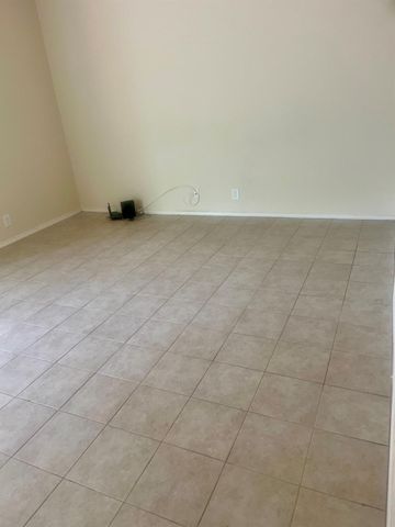 426 Sailmaster ST, Lakeway, TX 78734