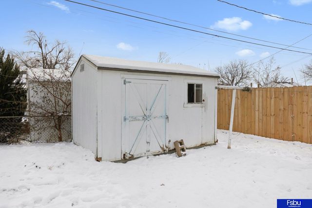 5821 N Street, Omaha, NE 68117