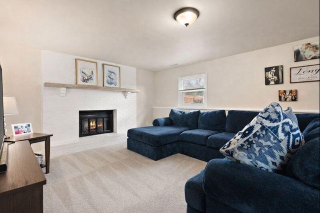 57 Worchester Drive, Valparaiso, IN 46383