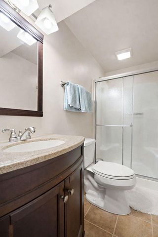 57 Worchester Drive, Valparaiso, IN 46383