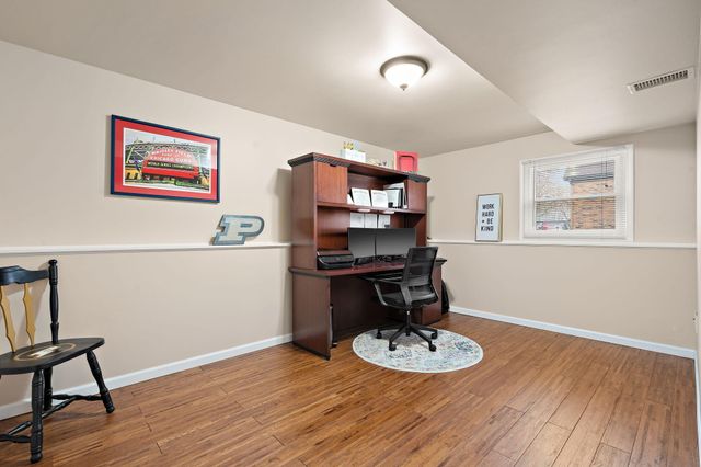 57 Worchester Drive, Valparaiso, IN 46383