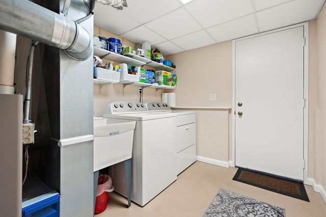 57 Worchester Drive, Valparaiso, IN 46383