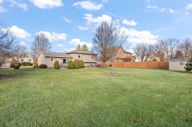 57 Worchester Drive, Valparaiso, IN 46383