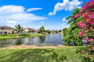 16301 SW 100th Ter ., Miami, FL 33196