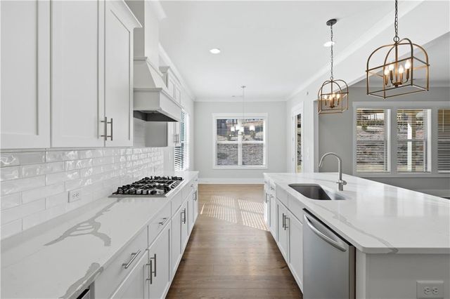 5706 Meadow View Drive, Jefferson, GA 30549