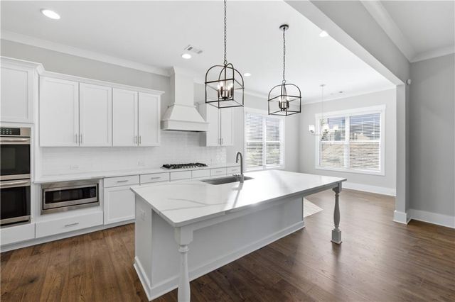 5706 Meadow View Drive, Jefferson, GA 30549