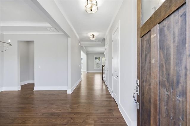 5706 Meadow View Drive, Jefferson, GA 30549