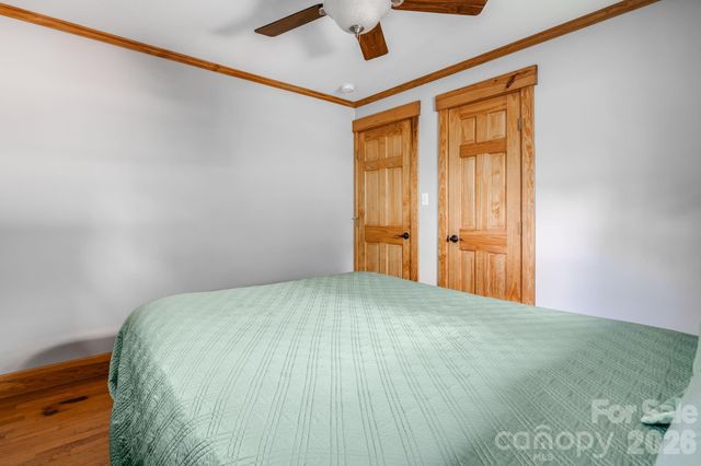 10 Davenport Place, Asheville, NC 28806