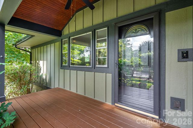 10 Davenport Place, Asheville, NC 28806
