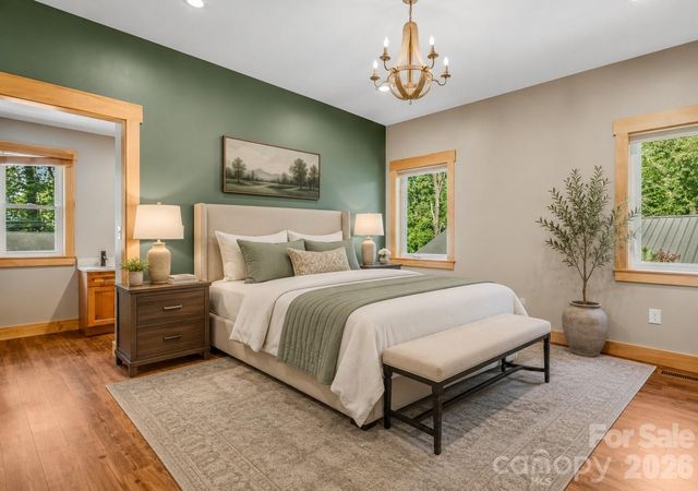 10 Davenport Place, Asheville, NC 28806