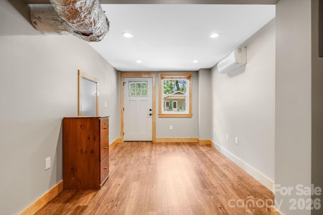 10 Davenport Place, Asheville, NC 28806