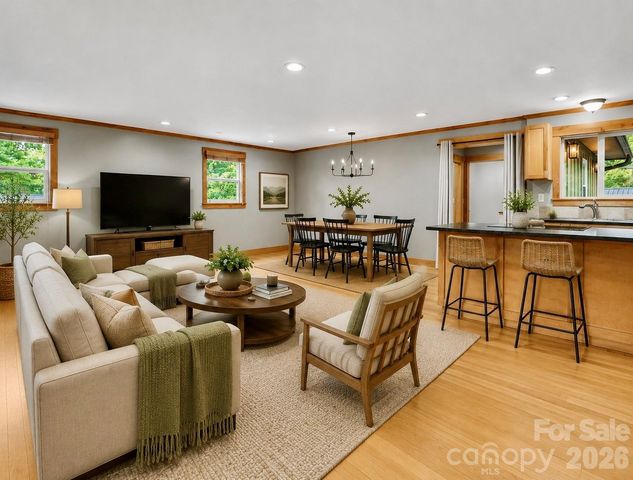 10 Davenport Place, Asheville, NC 28806