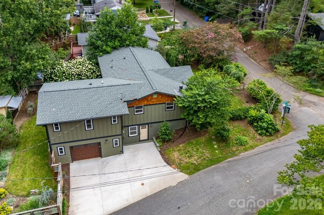 10 Davenport Place, Asheville, NC 28806