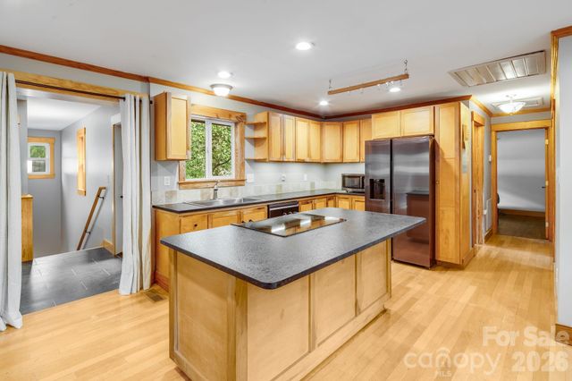 10 Davenport Place, Asheville, NC 28806