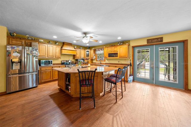 732 SW CARL WILSON ROAD, Fort White, FL 32038