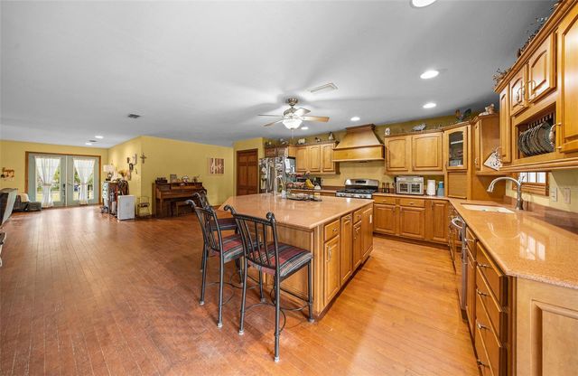 732 SW CARL WILSON ROAD, Fort White, FL 32038