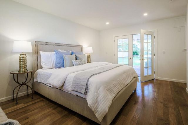 1597 Edgewood Drive, Palo Alto, CA 94303