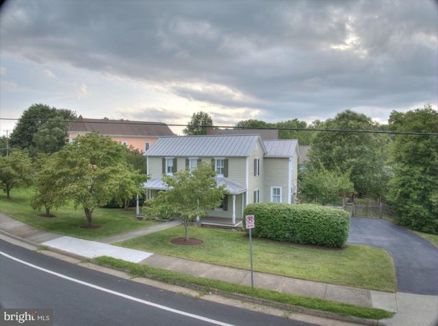 703 DRANESVILLE RD, Herndon, VA 20170