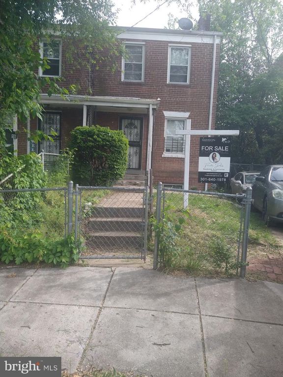 15 BASS CIR SE, Washington, DC 20019