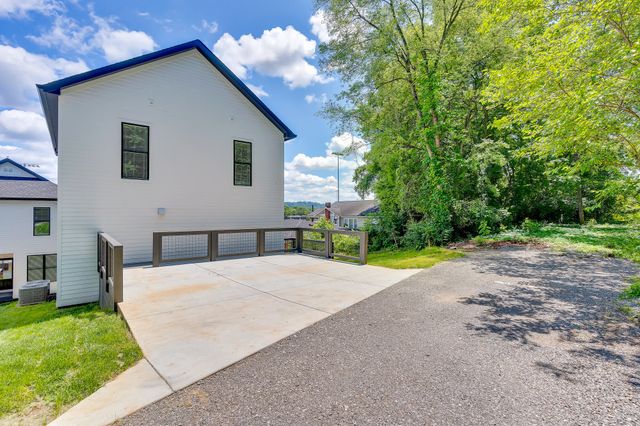 527 O Neal Street A, Chattanooga, TN 37403