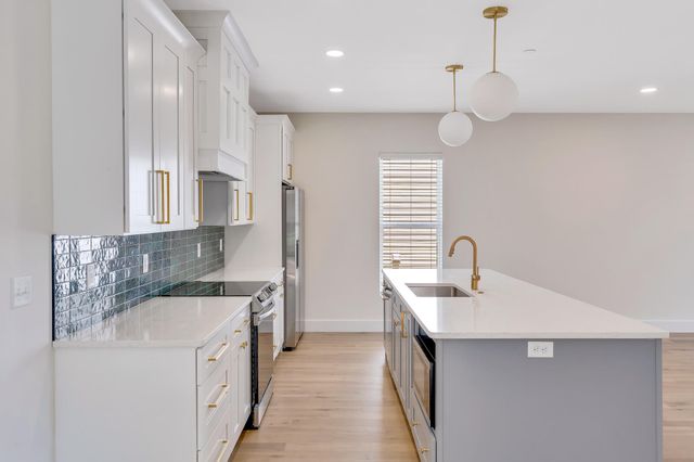 527 O Neal Street A, Chattanooga, TN 37403
