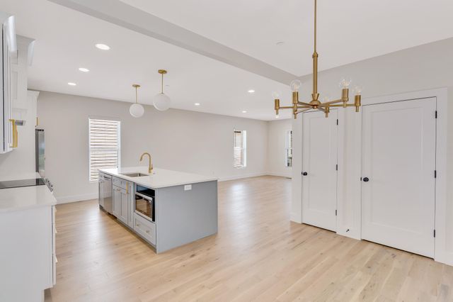 527 O Neal Street A, Chattanooga, TN 37403