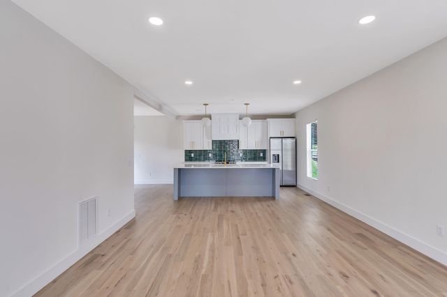 527 O Neal Street A, Chattanooga, TN 37403