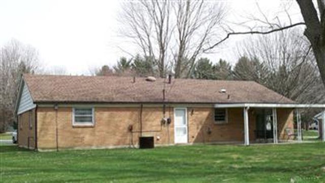 1663 N Belleview Drive, Bellbrook, OH 45305