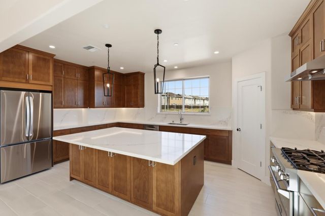 1001 Amore Street, Hollister, CA 95023