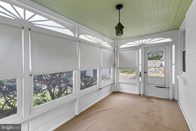 10 W HOLLY OAK RD, Wilmington, DE 19809