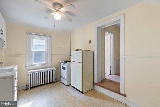 10 W HOLLY OAK RD, Wilmington, DE 19809