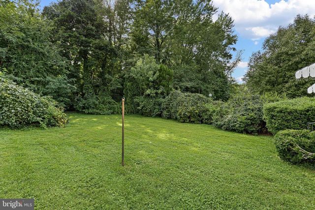 10 W HOLLY OAK RD, Wilmington, DE 19809